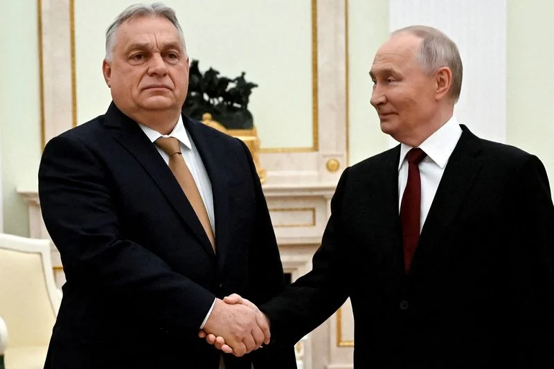 Поражение Орбана разделило Москву: жёсткая линия скорбит, Кремль звонит преемнику