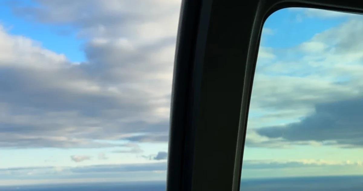 Инцидент с Cape Air: самолёт вернулся в Нантакет после открытия двери салона