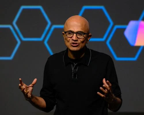 Meta и Microsoft сокращают штат на фоне миллиардных вложений в ИИ